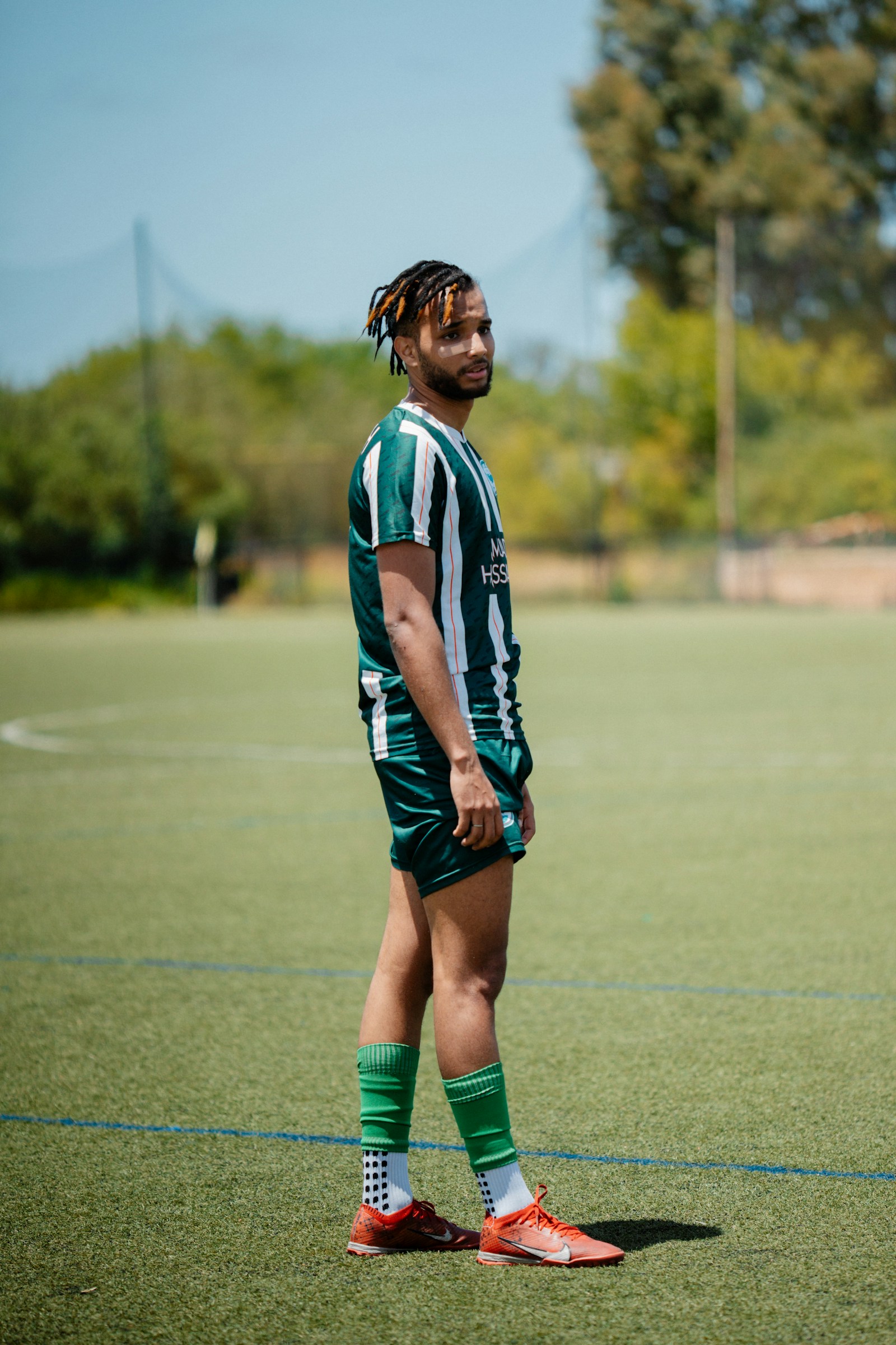 Fast communication improves scouting execution